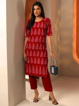 Gahan - Womens Red Printed Straight Kurta with Pant