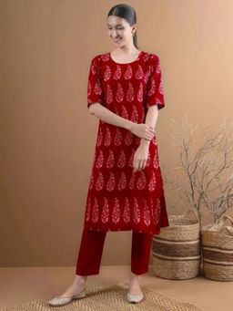 Gahan - Womens Red Printed Straight Kurta with Pant