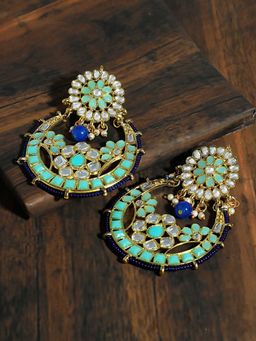Karatcart - Gold Kundan Earrings