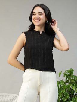 Oxolloxo - Women Black Round Neck Sleeveless Poly Stripe Dobby Top