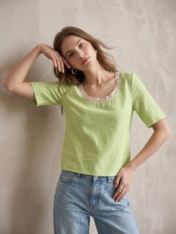 Outzidr - Green Relaxed Lace Inserted Neck Line Top