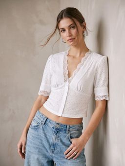 Outzidr - White V Neck Scalloped Lace Button Down Crop Top