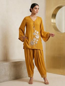 Autumnlane - Yellow Solid/Plain Full Sleeves Regular Kurti & Salwar
