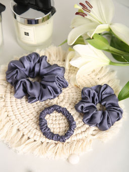 Spotstyl - Pure Silk Feeling Blue Scrunchie Collection - Pack of 3