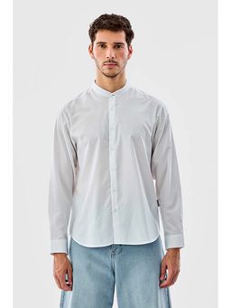 Snitch - Men White Solid Full Sleeves Regular Casual Shirt