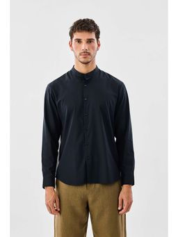 Snitch - Men Navy Blue Solid Full Sleeves Regular Casual Shirt