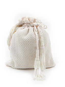 Odette - Winsome White Pearly Potli