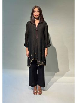 Rukinder Kumar - Women Black Silk Full Sleeves Kurta with Slip