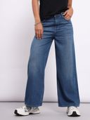 Blue color option, Sold out, Currently selected