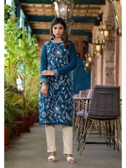 Juniper - Blue Floral Printed Polycotton Straight Round Neck Women Kurta