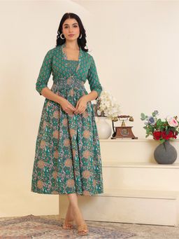 GULAB CHAND TRENDS - Flower Printed Midi Dress With Inner Green