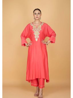 Tanu Malhotra - Women Solid Coral Kurta and Pant