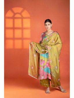 Tanu Malhotra - Women Floral Multi-Color Kurta and Pant with Dupatta