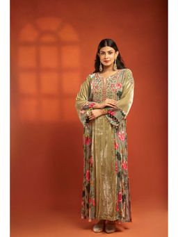 Tanu Malhotra - Women Floral Green Kurta and Churidar