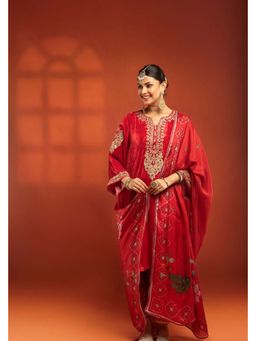 Tanu Malhotra - Women Embroidered Red Kurta and Pant with Dupatta