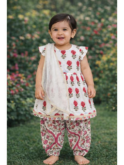 PSPeaches - Baby Girls Floral Printed Kurta with Salwar and Dupatta