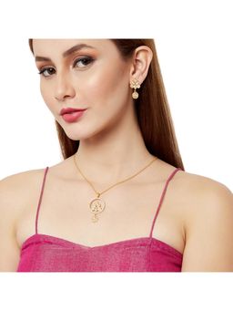 Voylla - Rich Gold Plated Jewellery Set