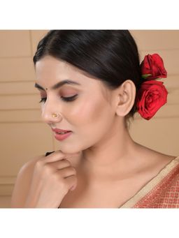 Voylla - Dainty Gold Plated Nose Pin