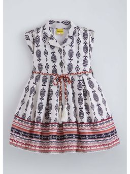 Hopscotch - Off White Ikat Printed Collared Dress With Belt