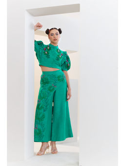 THE SILK LOVE - Women Cotton Slub Embroidered Green Co-Ord Set