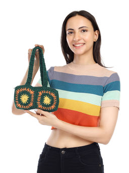 ITIHASIKALA - Busty Mini Crochet Handbag