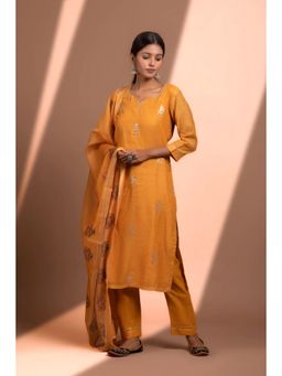 HERITAGE - Women Mustard Chanderi Embroidered Kurta with Pant and Dupatta (Set of 3)