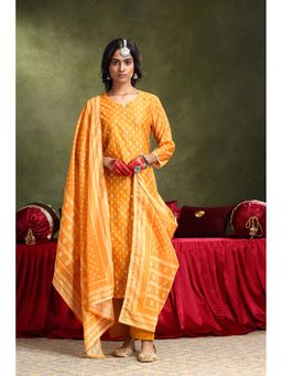 HERITAGE - Women Mustard Chanderi Embroidered Kurta with Pant and Dupatta (Set of 3)