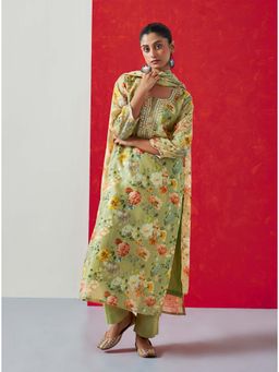 HERITAGE - Women Green Chanderi Floral Kurta with Pant and Dupatta (Set of 3)