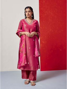 HERITAGE - Women Pink Tissue Embroidered Kurta with Pant and Dupatta (Set of 3)