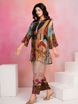 KAFTANIZE - Women Black Crepe Floral Co-Ord (Set of 2)