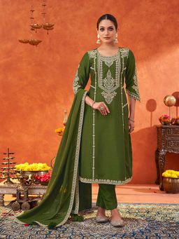 Shaily - Women Green Silk Blend Embroidered Kurta with Pant and Dupatta (Set of 3)