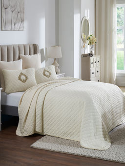 PLUCHI - Zenobia Ivory Cotton Polyester Filled Bedcover with 2 Pillow Covers (King)