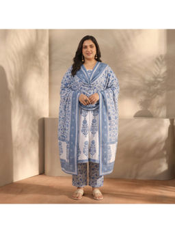 Extra love by Libas - Women Blue Printed Cotton Kurta and Pant with Dupatta