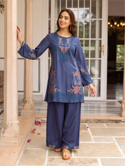 Autumnlane - Women Blue Embellished & Sequined Blended Co-Ord Set