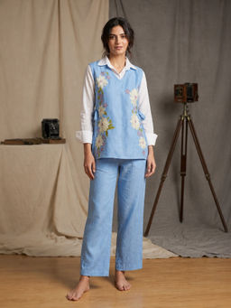 Autumnlane - Women White Embroidered Cotton Shirt and Pant with Jacket