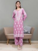 Pink color option, Currently selected
