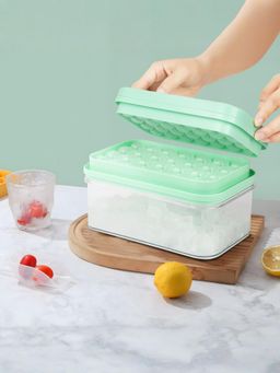 The Better Home - Green Tbh Ice Cube Trays with Scoop