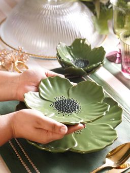 Pure Home + Living - Green Floral Shaped Ceramic Platter