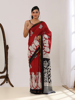 Garden VARELI - Women Maroon Pure Cotton Kalamkari Printed Saree with Unstitched Blouse