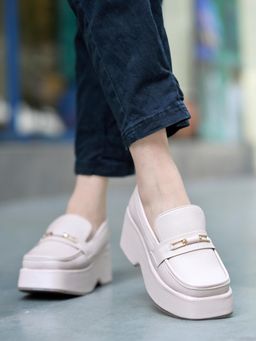 Shoetopia - Stylish Solid Buckle Detailed Beige Loafers for Girls
