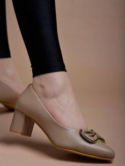 Shoetopia - Pointed Toe Stylish Bow Beige Heels for Girls