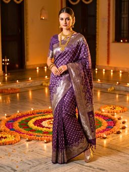 Hella Fashions - Women Lavender Silk Blend Saree with Unstitched Blouse Piece
