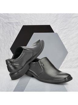 Hitz - Men's Black Leather Formal Slip On shoes