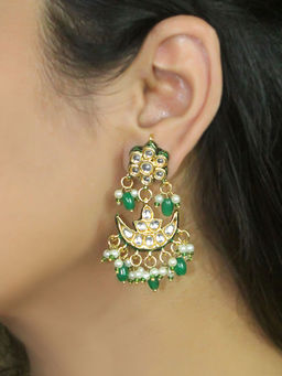 Queens Jewels - Emerald Green Kundan Chaandbali Earrings