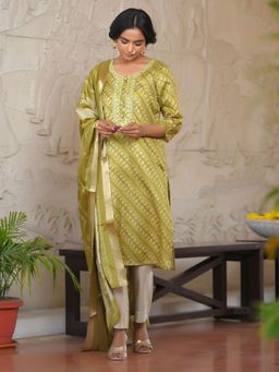 Vaasva Jaipur - Women Parrot Green Silk Digital Printed Kurta with Pant and Dupatta (Set of 3)