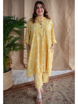 The Indian Ethnic Co. - Yellow Dabu Slub Cotton Hand Embroidered Co-ord Set