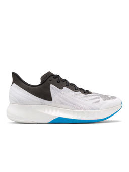New Balance - Men White Running Shoes