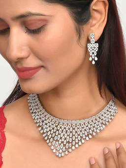 Voylla - Sparkling Opulence Waterfall Jewellery Set