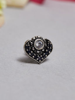 Voylla - Stylish Silver Nose Pin