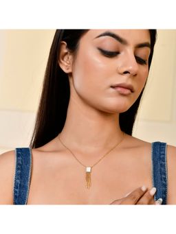 Voylla - Voyage Gleaming Fringe-Tastic Gold Pendant